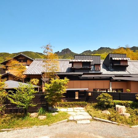 Shimayado Mari Hotel Шодошима Екстериор снимка